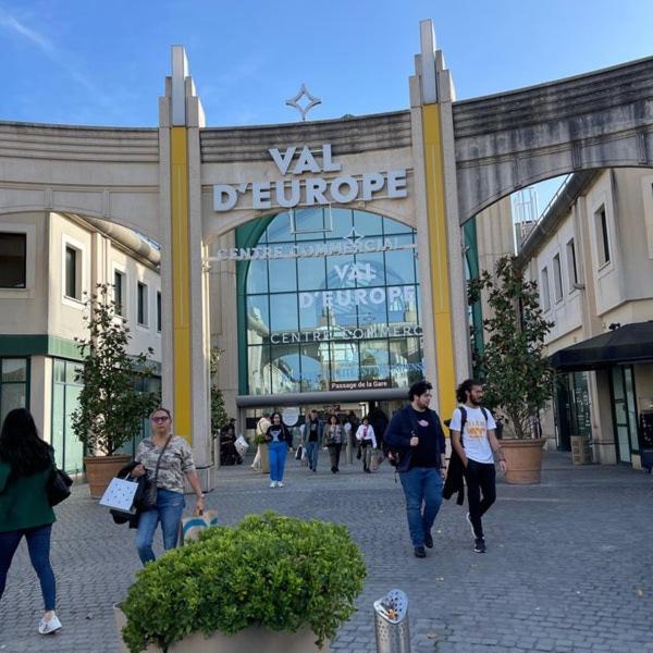 Magic Studio - Disneyland Paris Shopping Village 9 Minutes Chessy  Ngoại thất bức ảnh