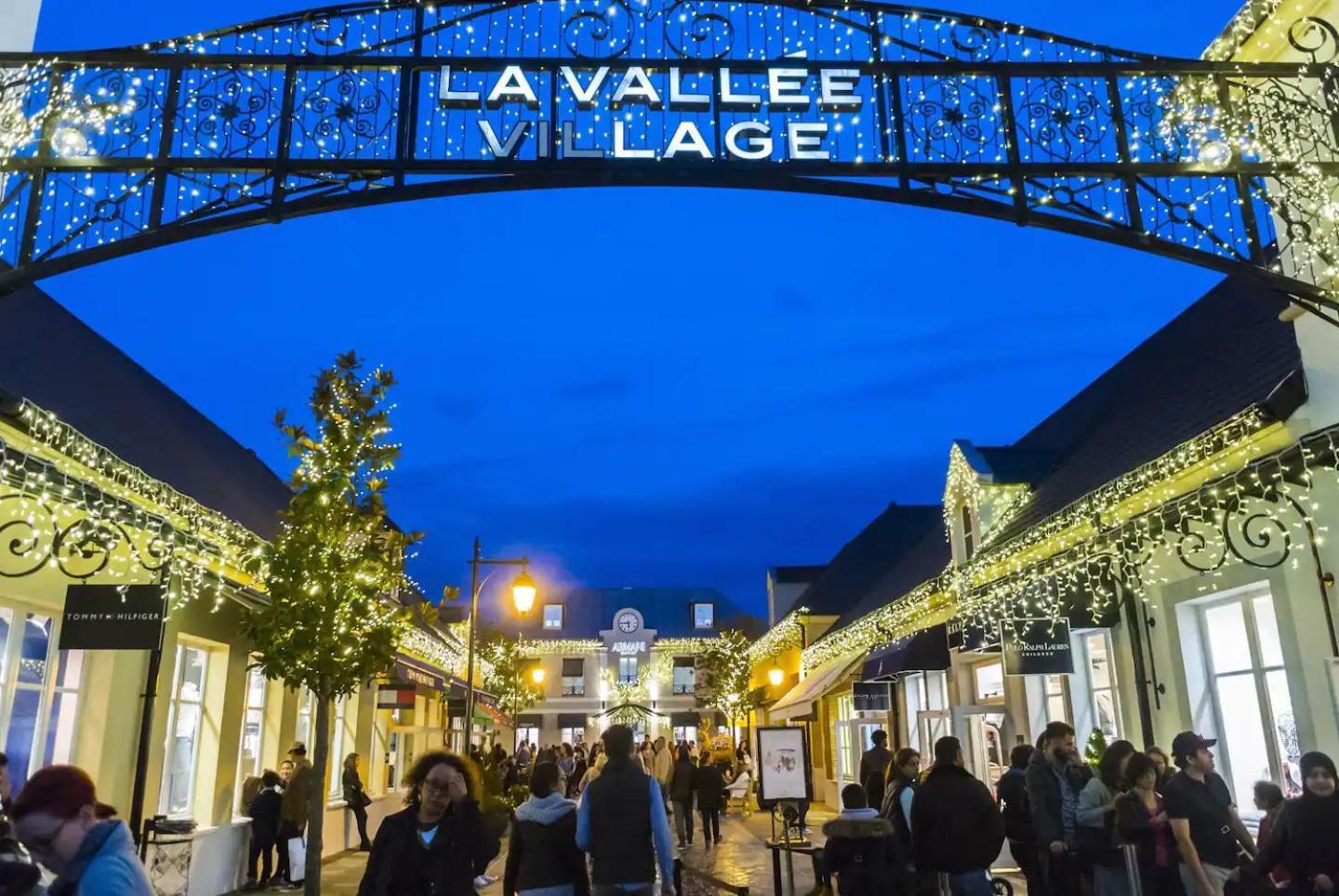 Magic Studio - Disneyland Paris Shopping Village 9 Minutes Chessy  Ngoại thất bức ảnh